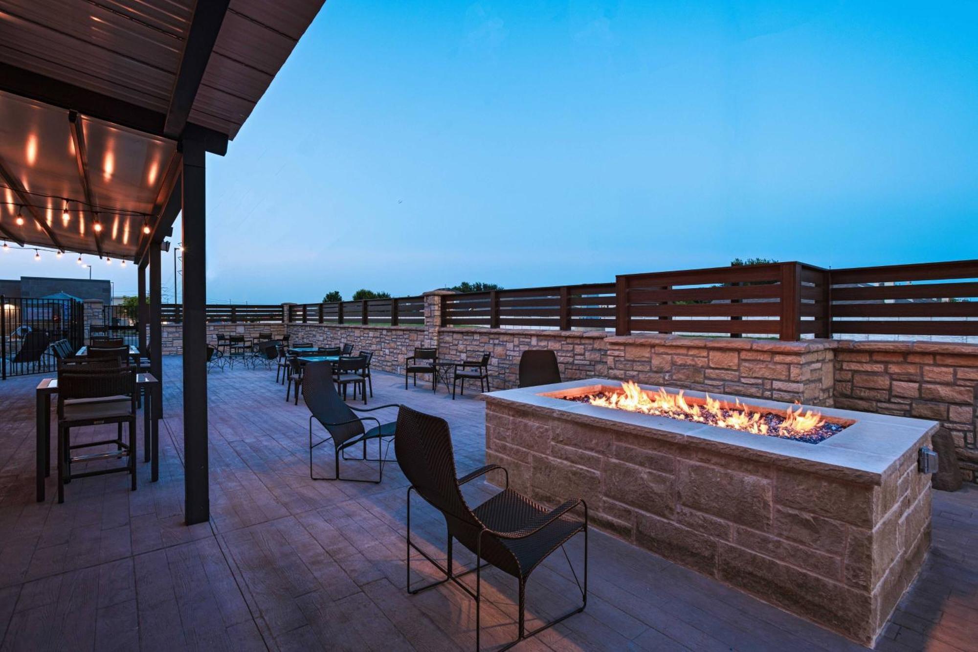 Courtyard Dallas Grand Prairie Eksteriør billede